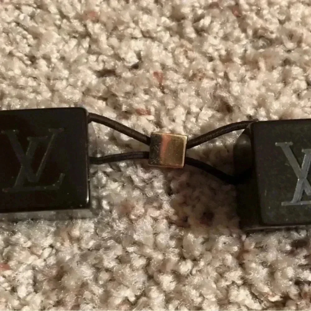 Louis Vuitton Women’s Chocolate Brown Hair Cubes Vintage